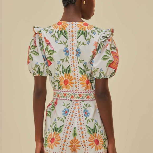 NWT- Farm Rio Off-White Bloom Garden Lenzing™ Ecovero™ Euroflax™ Romper - Picture 4 of 4